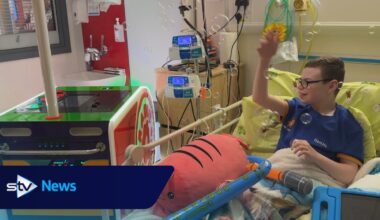 Royal Hospital for Children: 'Mobile disco' transforms children's hospital wards into pop-up dance parties