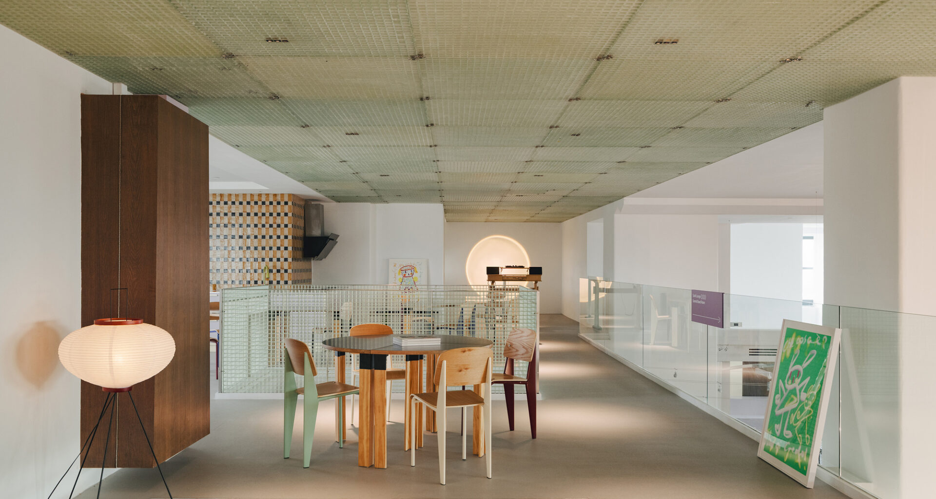 ELIT Office / DualSpace Studio