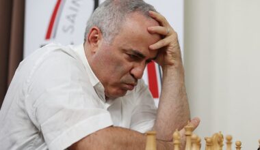 Record number of people making 401(k) withdrawals to cover immediate expenses — and it comes at a heavy price