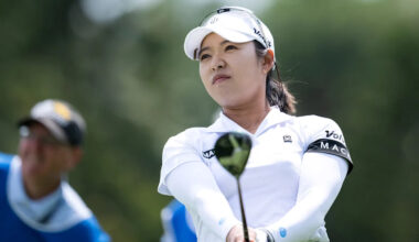 Mi Hyang Lee, playing through injury, holds 3-shot lead at Blue Bay LPGA