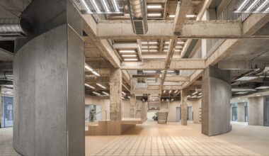 RICHAUS / Vari Architects | ArchDaily