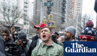 Explosive device thrown outside of Zohran Mamdani’s residence at anti-Islam protest | New York