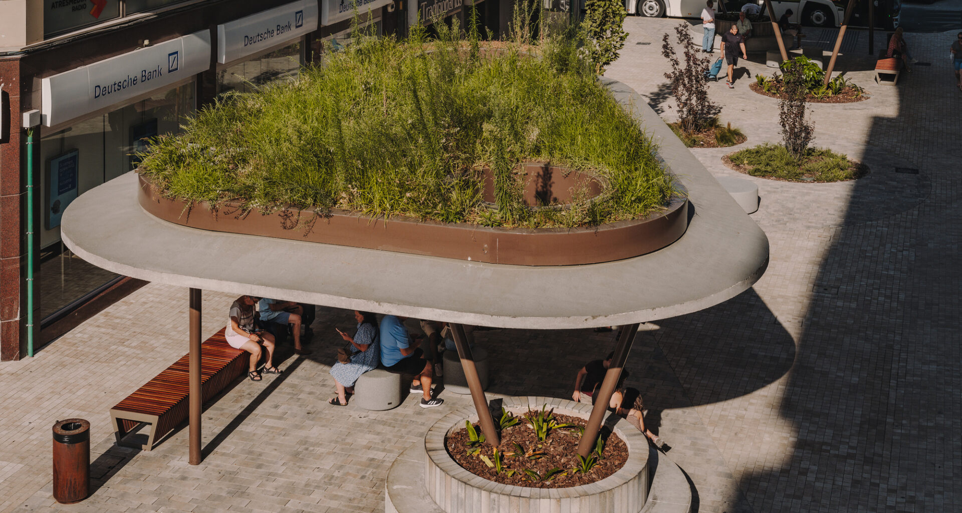 Dr. Caro urban bus interchange in Elche / ARN / Arquitectos