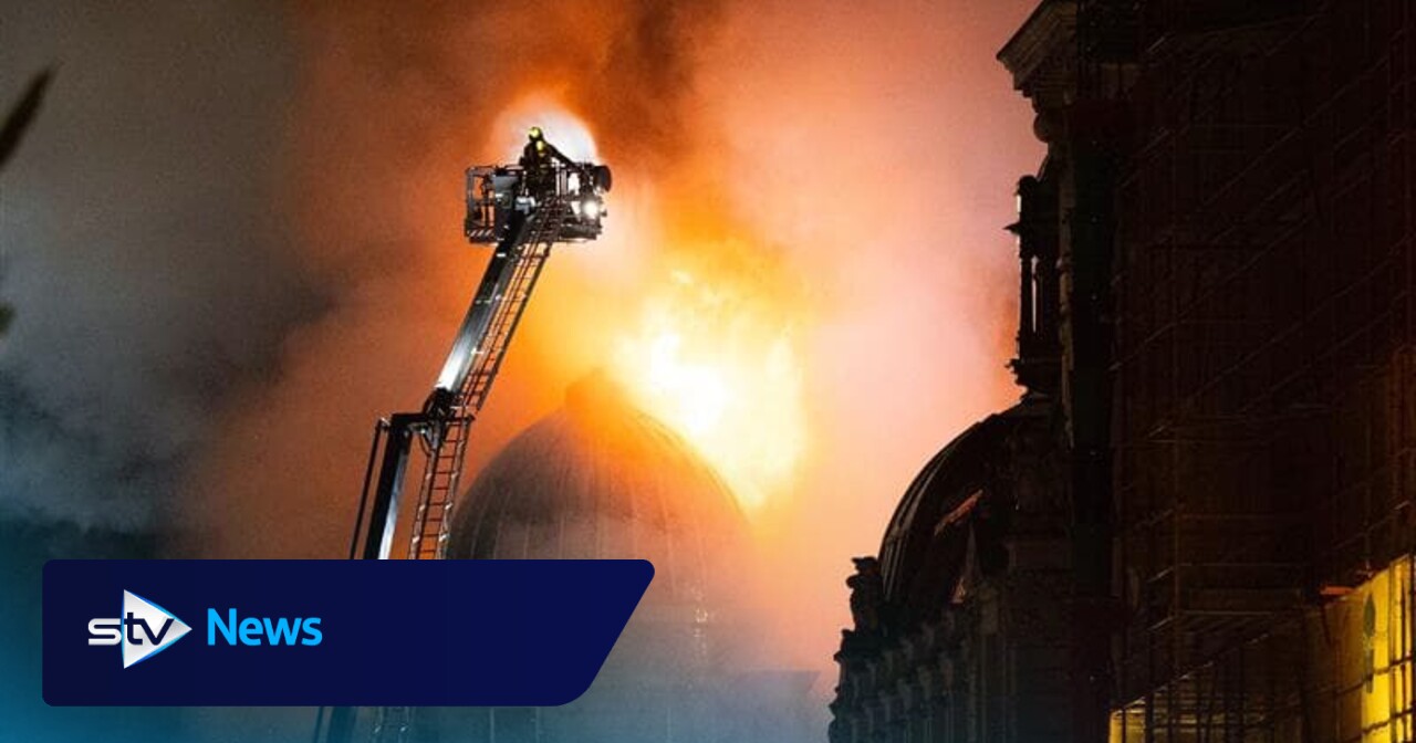 Firefighters tackle huge blaze near Glasgow Central Station