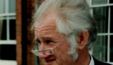 Tributes to architectural expert Ivan Hall who fought doggedly to preserve much of Hull and Beverley