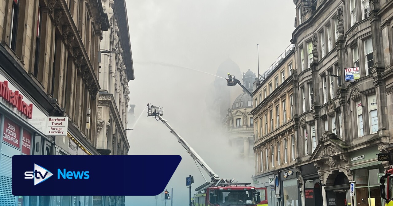 Glasgow Central Station closed after huge blaze as travel disruption to continue
