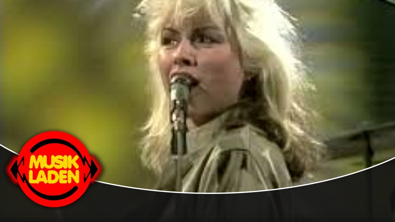 Blondie - X Offender (1978) - YouTube