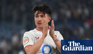 Borthwick should trust Marcus Smith to unshackle England’s faltering attack | England rugby union team