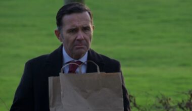 Emmerdale's Graham Foster faces Rhona's fury after night with Kim