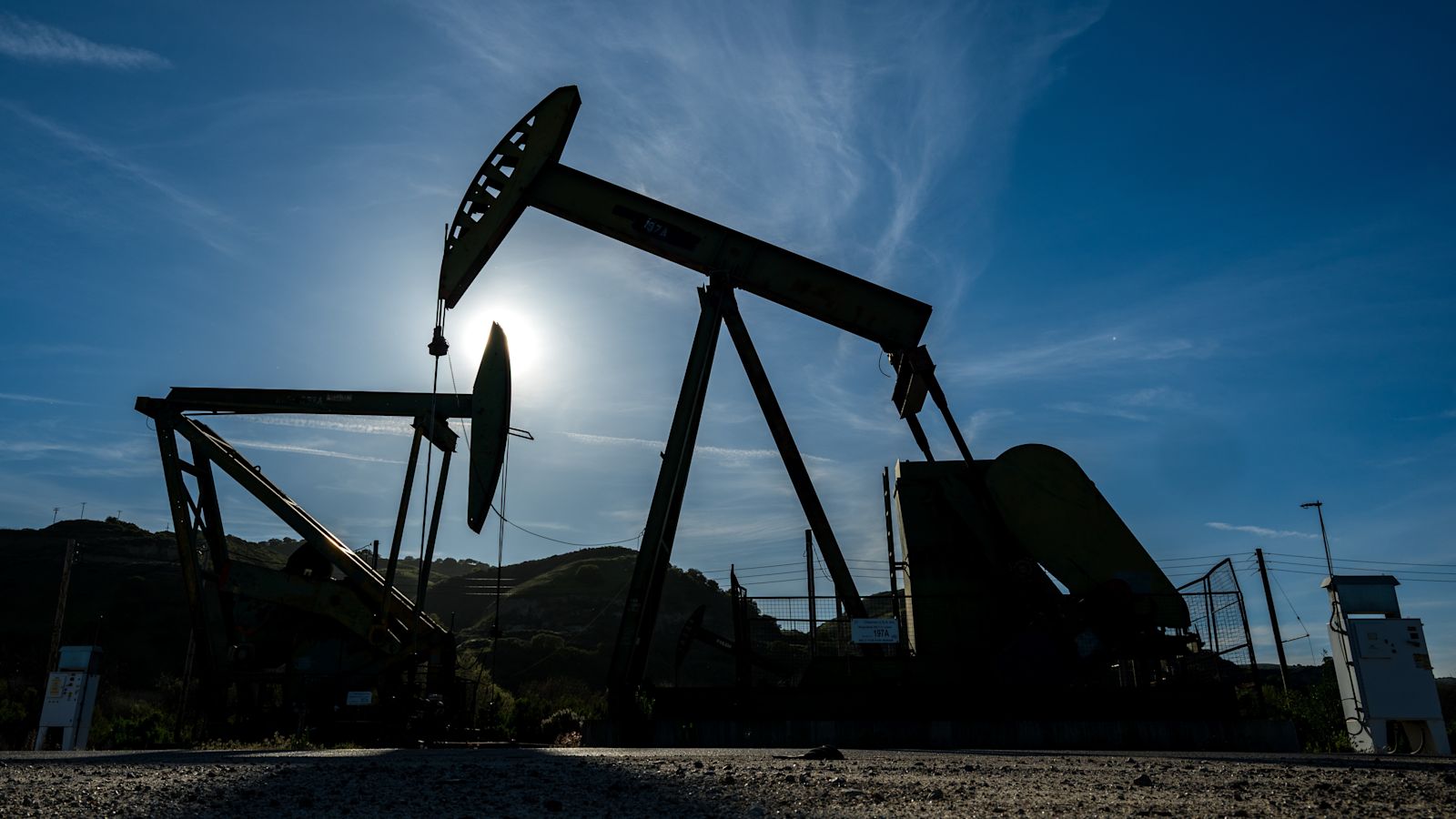 A warning from Wall Street: Global fuel shortage may be days away