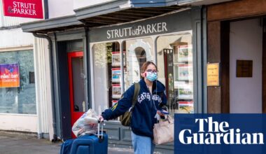 ‘It’s like Covid II’: Canterbury’s student hangouts left empty by meningitis scare | Meningitis