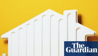 Energy bills: UK government urged to launch ‘social tariff’ to help vulnerable households | Energy bills