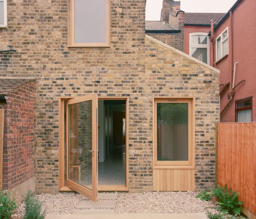 London terrace with pivot door