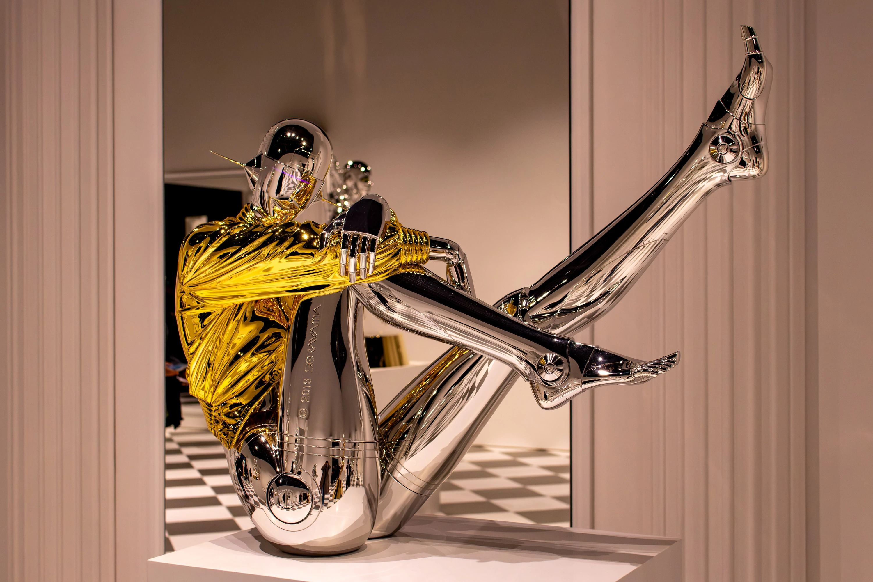 Sorayama: Light, Reflection, Transparency –Tokyo–