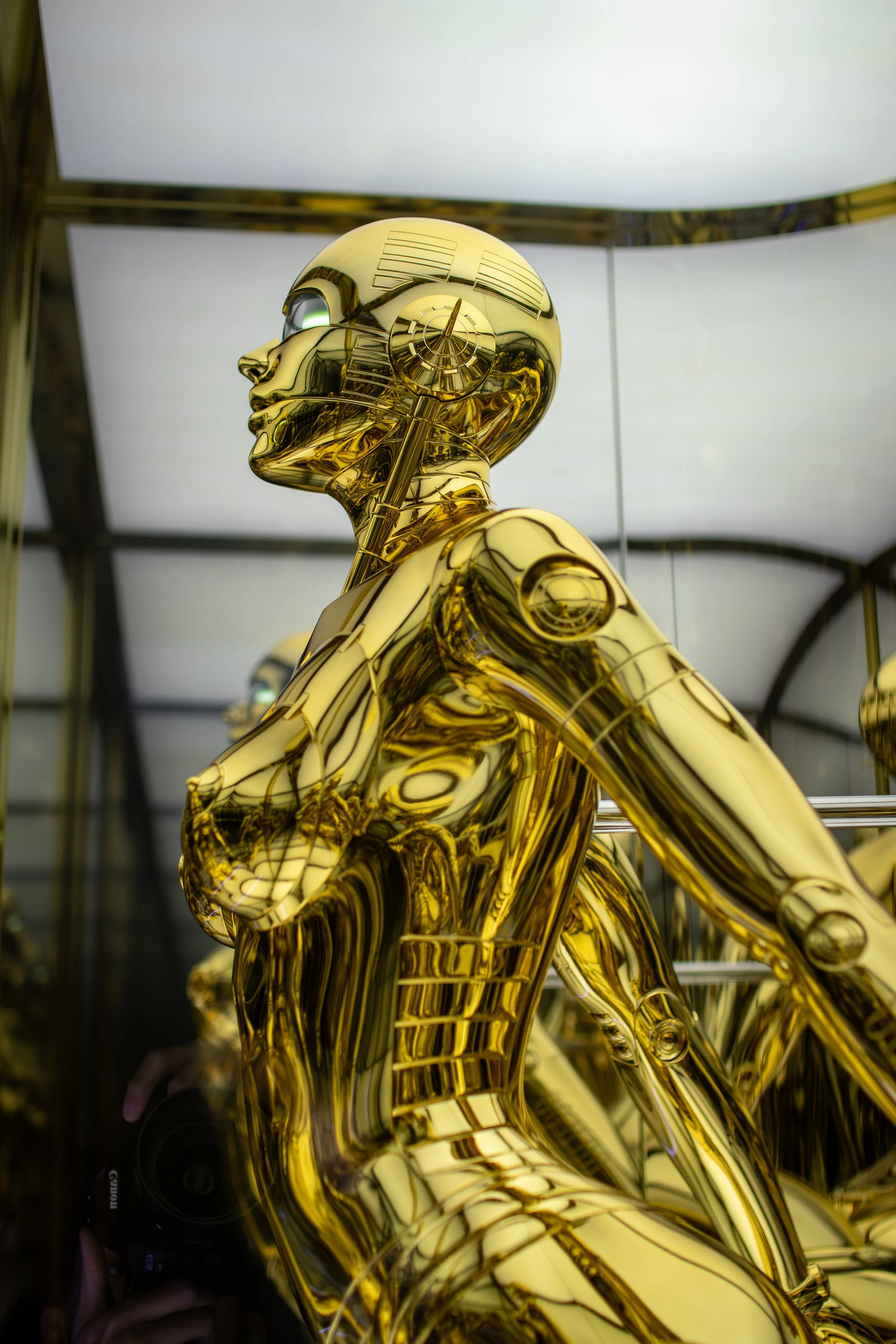 Sorayama: Light, Reflection, Transparency –Tokyo–