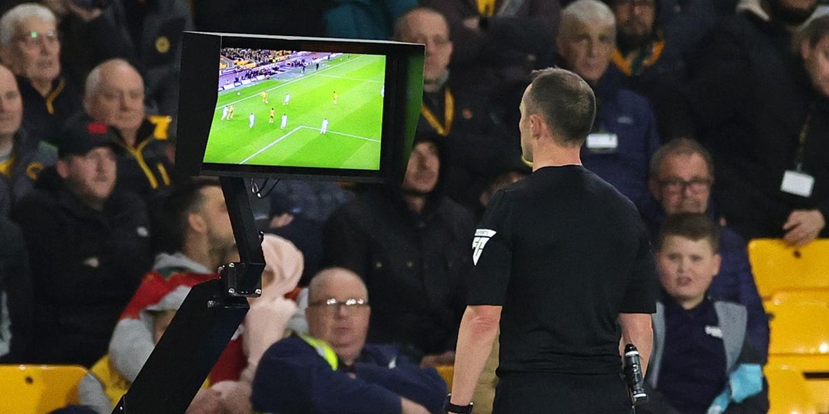Alan Shearer scathing attack on VAR exposes football pundits as part of the Premier League problem