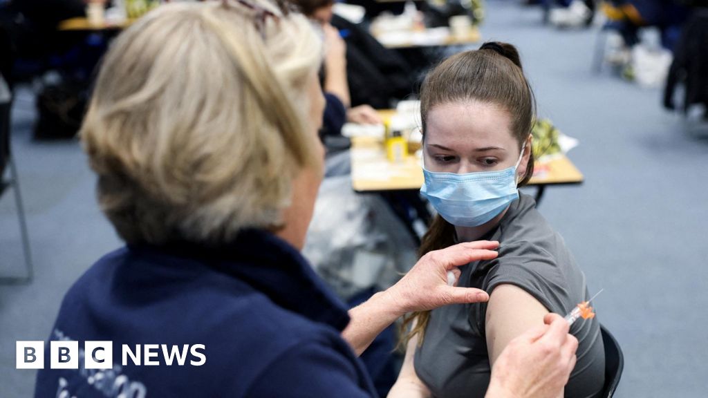 Meningitis outbreak passes peak, says health agency - BBC