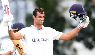 Is this the greatest partnership in Australian cricket history?