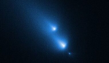 Comet disintegration allows astronomers to see more detail than ever before