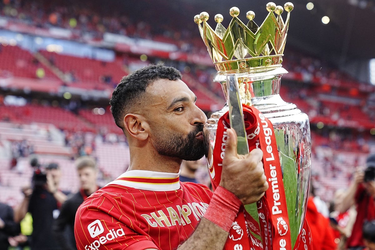 Jamie Carragher picks the one overseas player in Premier League history above Mohamed Salah