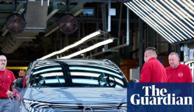 UK car production falls 17% as industry warns of ‘worrying’ decline | Automotive industry