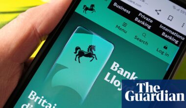 Almost half a million Lloyds customers had personal data exposed in IT glitch | Lloyds Banking Group
