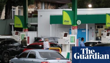 The psychology of panic buying: what prompts consumers to start stockpiling – and how do we stop it? | Energy
