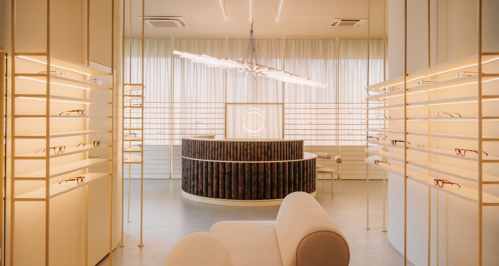 Auga Optical Salon / Znamy się