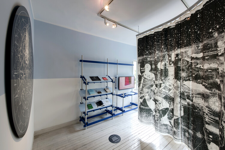 Choreographing Lagos: Dele Adeyemo on Dance, Cosmology, and Spatial Practices - Image 8 of 22