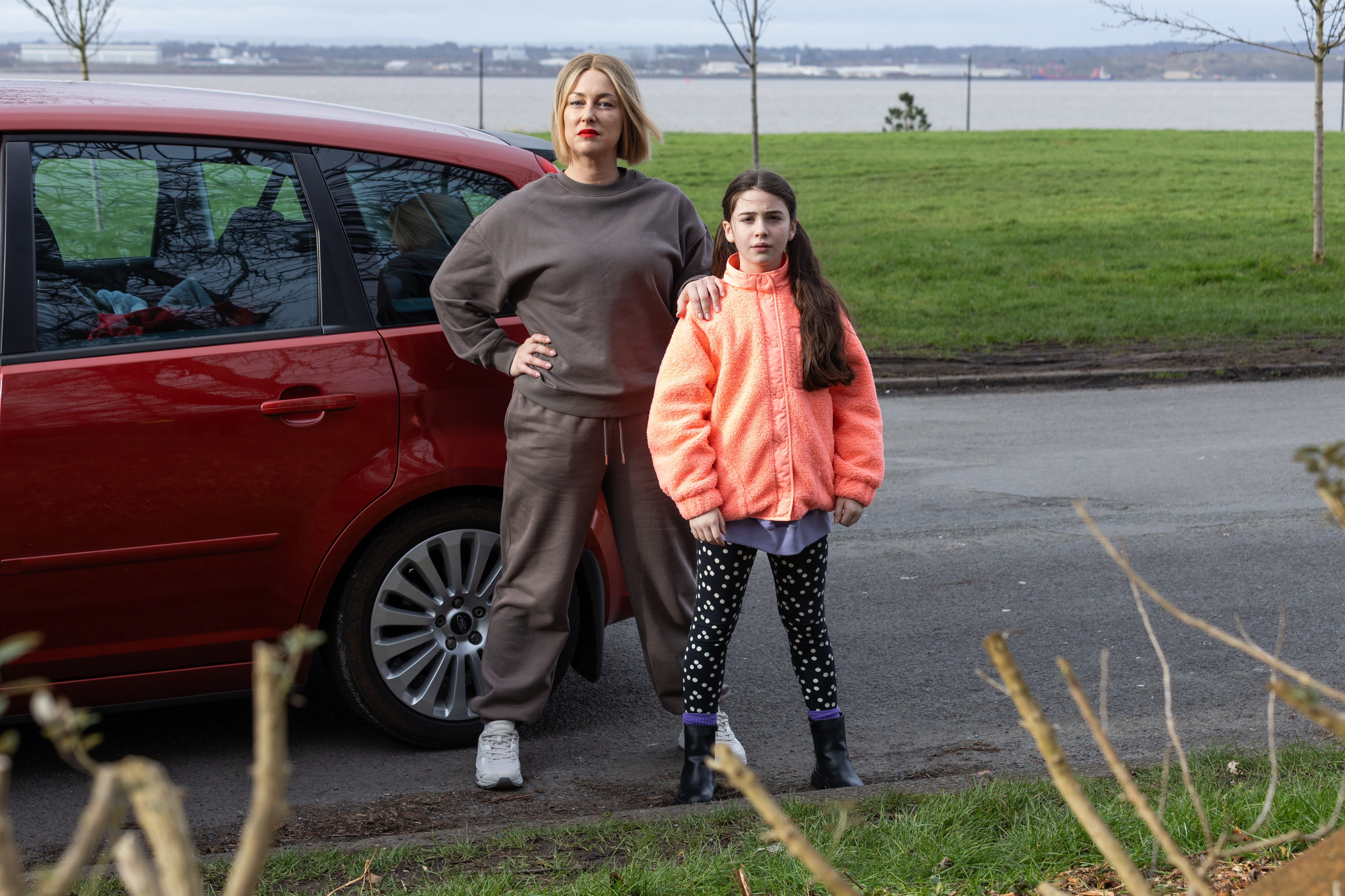 clare devine and tori in hollyoaks