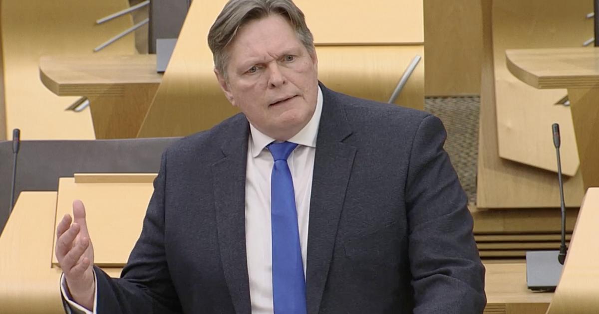 Stephen Kerr accused of using AI to generate 1400 Holyrood questions