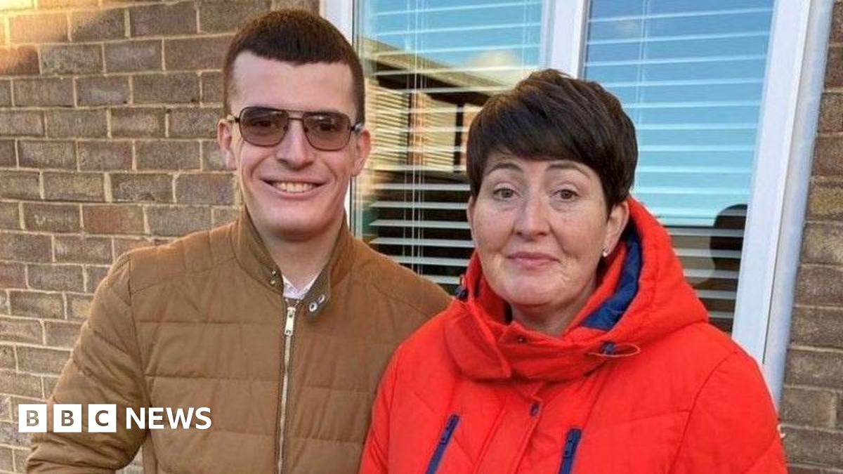 Ekaterina Barrett takes her three dogs for a stroll in Monaco. 8 June 2023