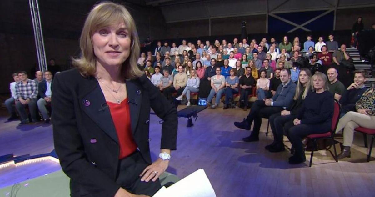 Who is on BBC Question Time panel tonight and what time does it start