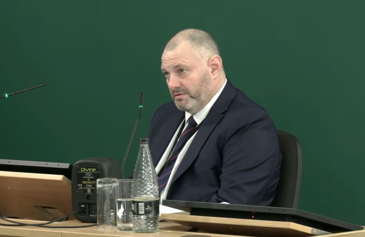 Retired DS Leigh Sanders pictured giving evidence at the inquiry