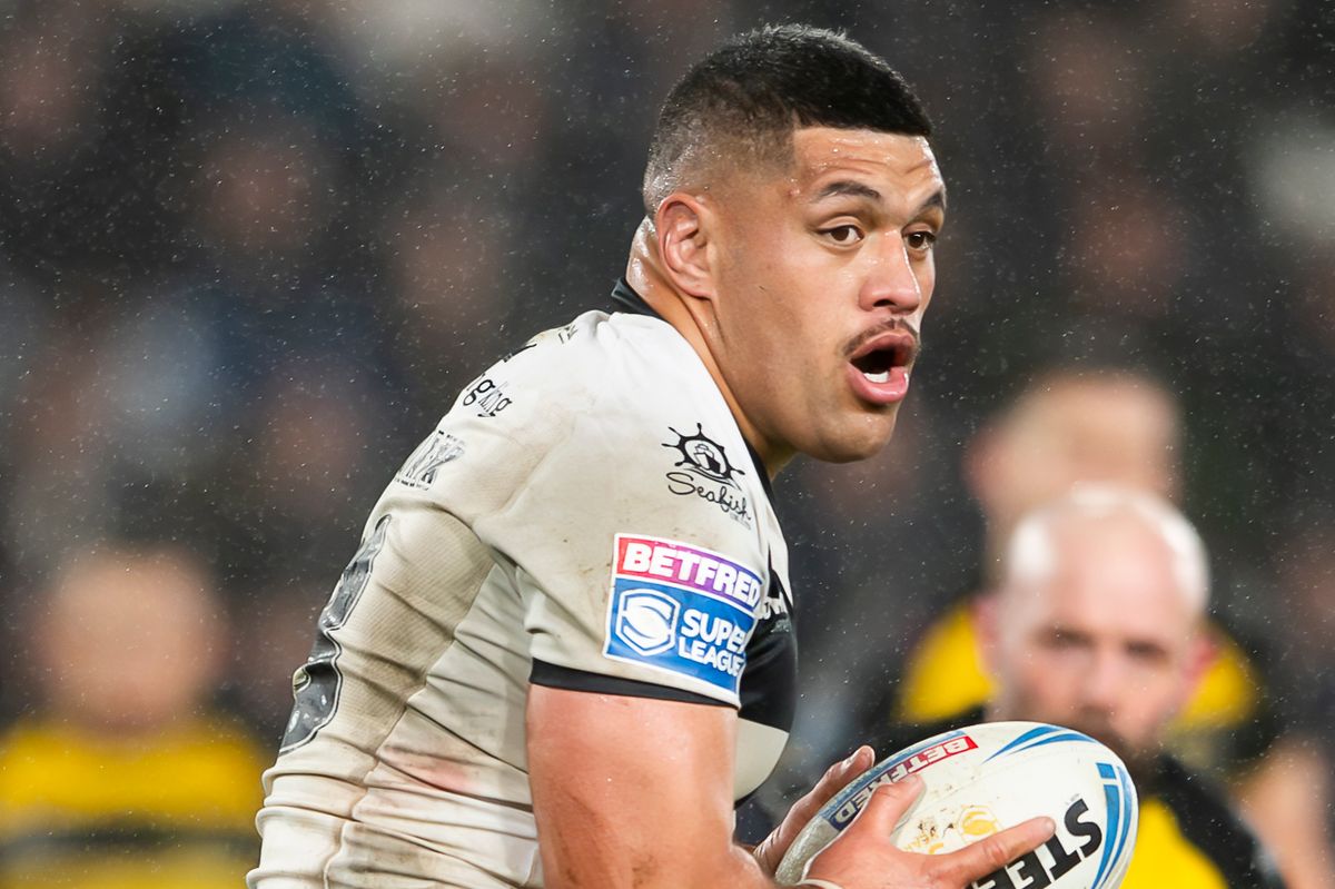 Hull FC loose-forward John Asiata.