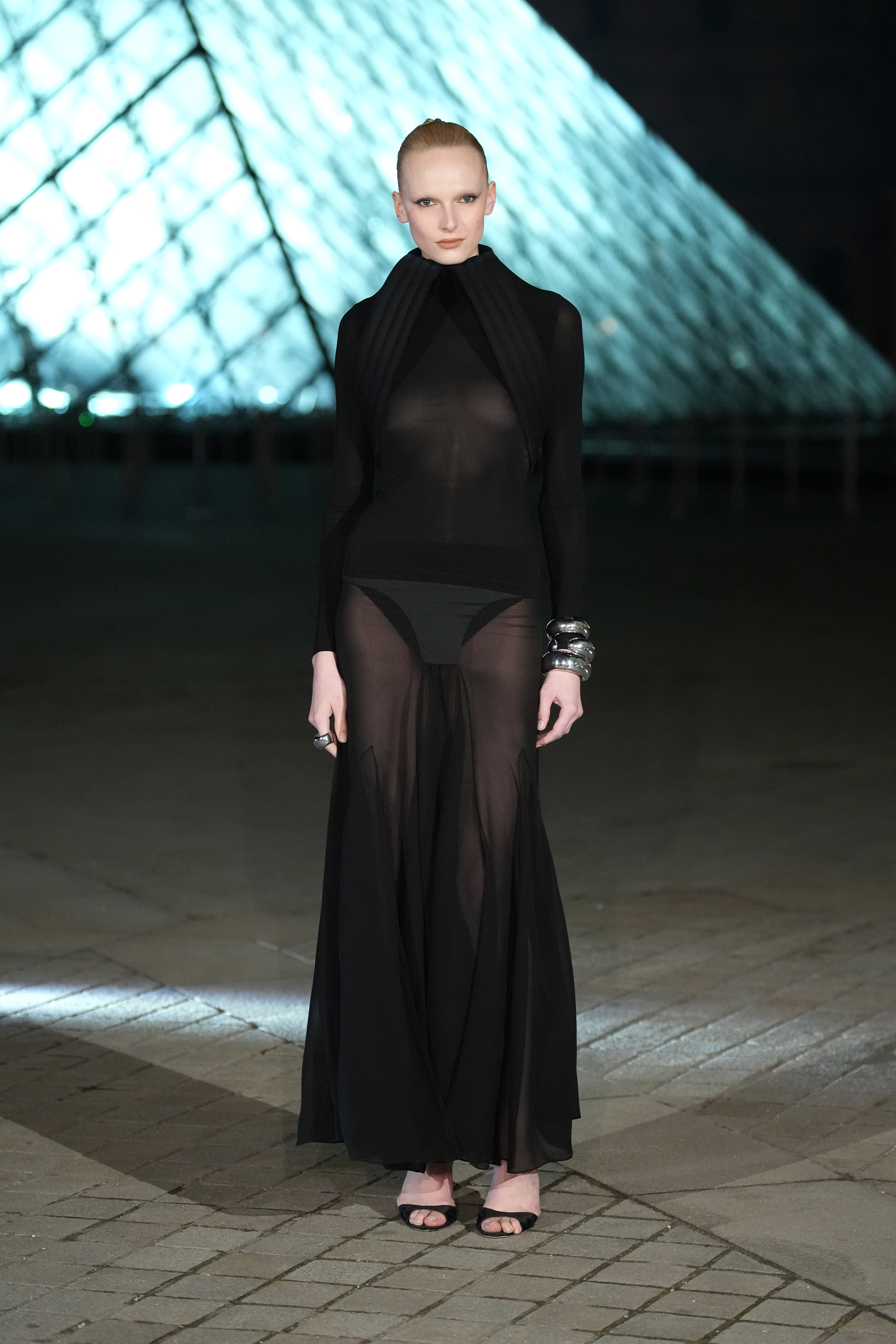 Alex Consani at the Grand Dîner du Louvre