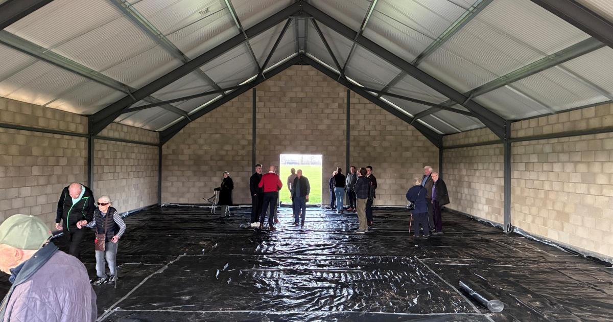 New Earswick Boxing (KO) for Kindness - raising the roof
