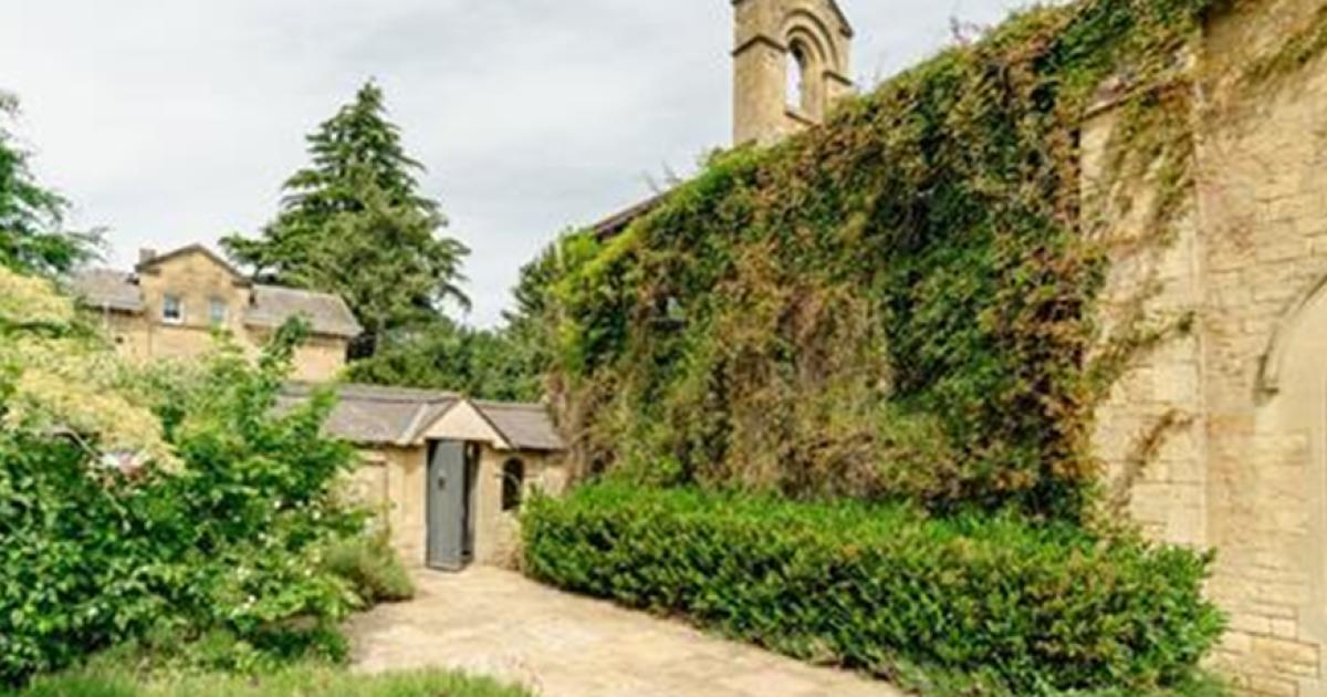 Norman Fosters takes on Oxford chapel scheme for Larry Ellison
