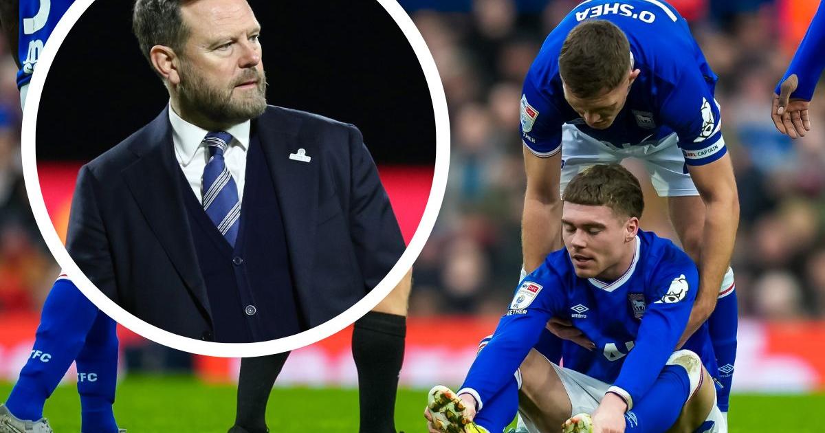 Ipswich Town 'incensed' by Leif Davis ban for violent conduct