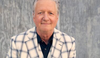 Glenn Tilbrook of Squeeze to perform at The Haymarket