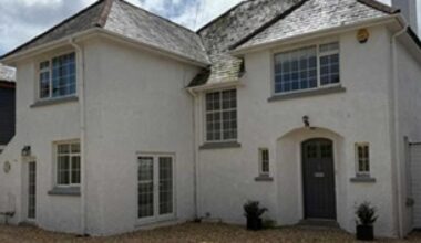 Plans to turn 1930s Falmouth house into huge modern home