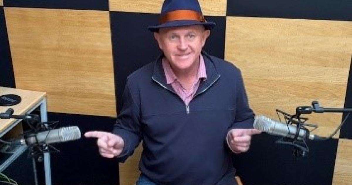 Tenby's PianoMan has his new single streamed in 26 countries