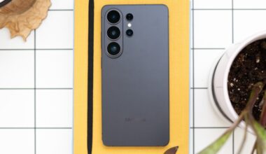 Samsung Galaxy S26 Ultra review: show off