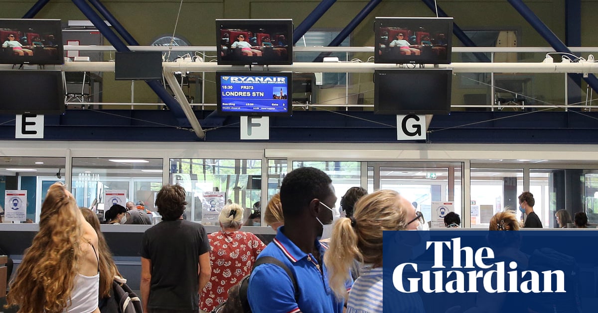 Home Office U-turn will let some dual nationals use EU passport to enter UK | Immigration and asylum