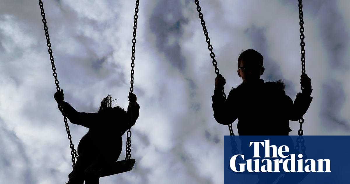 HMRC anti-fraud scheme that wrongly cut child benefits to resume | Child benefits