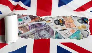 Warning over plan to push savers into high-risk pensions