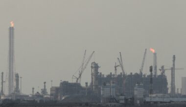 FTSE 100 drops sharply as Iran conflict broadens