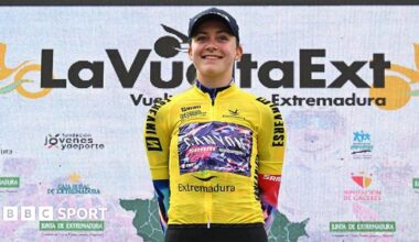 Zoe Backstedt in the yellow jersey