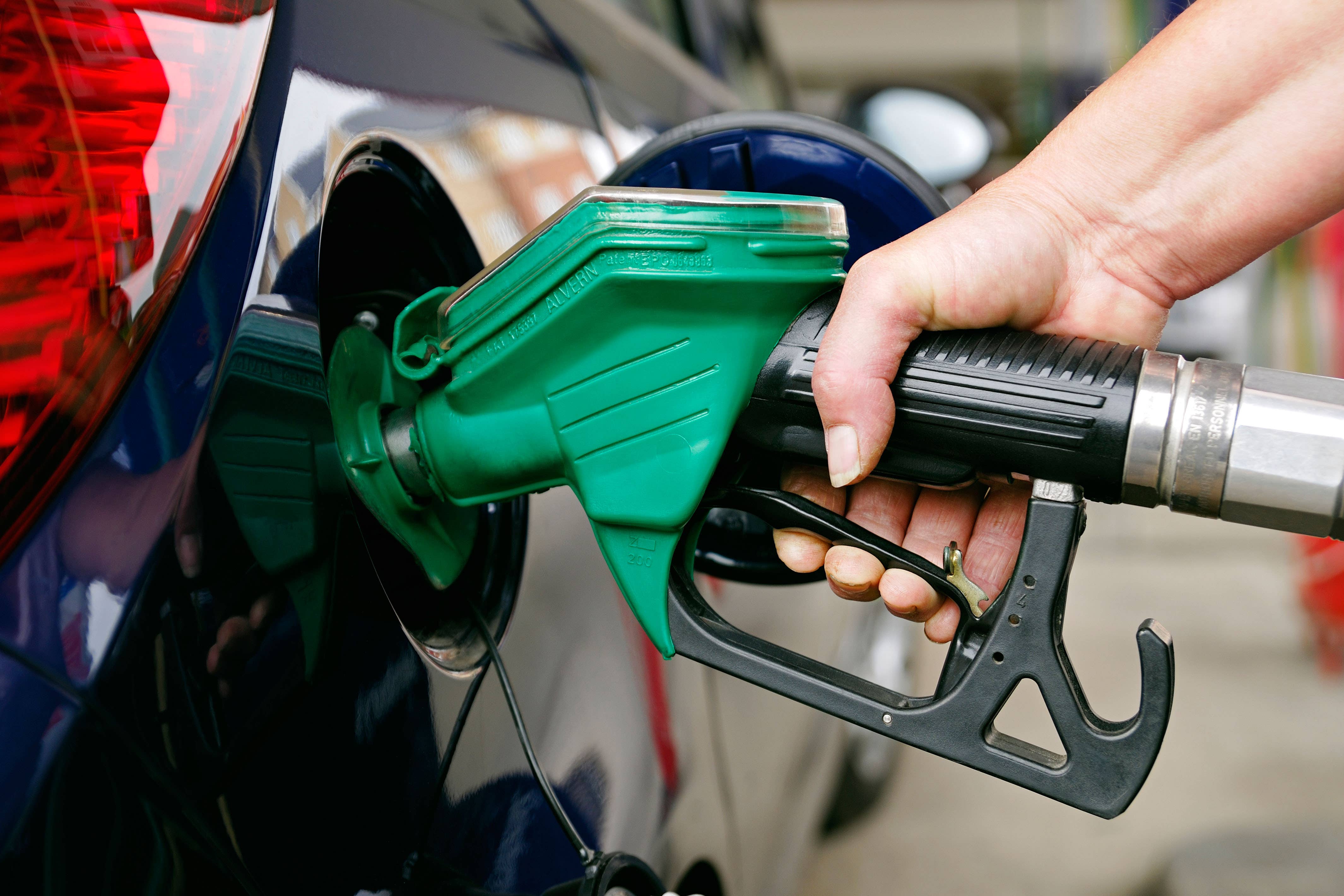 The average price of unleaded petrol in the UK has climbed to its highest level since May 2024 (Simon Belcher/Alamy)