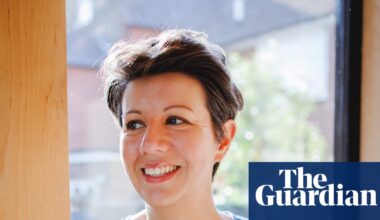 Claire Lynch wins Nero Gold prize for debut about 1980s homophobia | Books